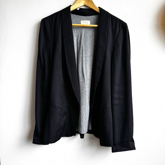 LOFT Black Blazer - Size Medium - Picture 1 of 5